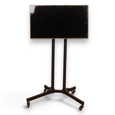 Lot 833 - A Samsung 40 inch TV on a portable stand