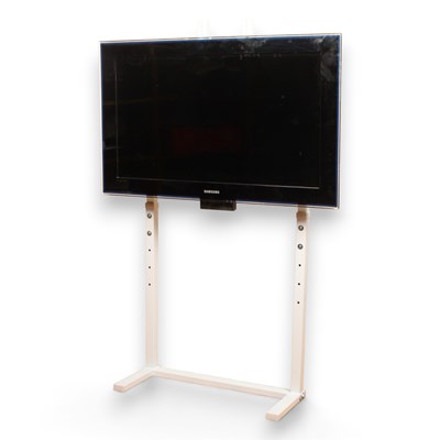 Lot 834 - A Samsung 40 inch TV on a stand