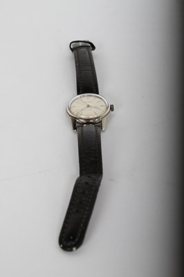 Lot 23 - A Movado stainless steel automatic gents...