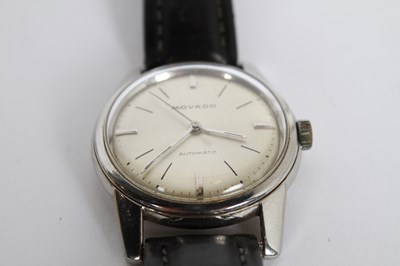 Lot 23 - A Movado stainless steel automatic gents...