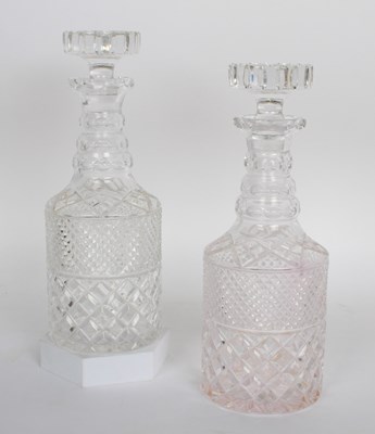Lot 342 - A pair of crystal decanters