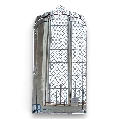 Lot 801 - A Venetian style ornate wall mirror, 124 x 61cm