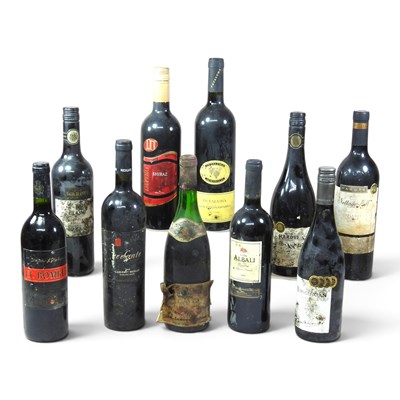 Lot 562 - A collection of assorted red table wines, ten...