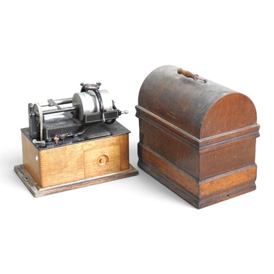 Lot 497 - A late 19th century Edison wind up concert...