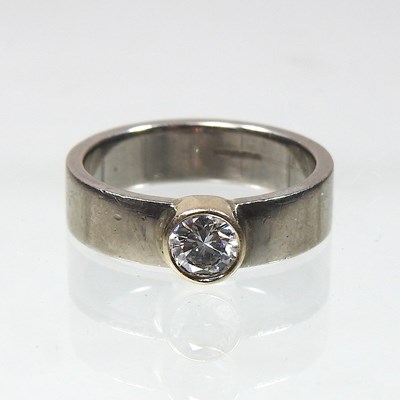 Lot 26 - A bespoke made 18 carat white gold diamond ring