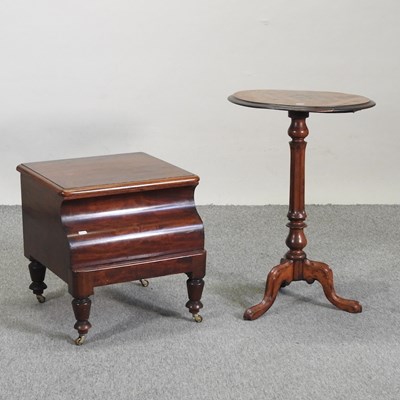 Lot 495 - A Victorian mahogany step commode