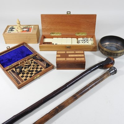 Lot 182 - A collection of various games