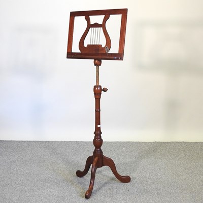 Lot 596 - A mahogany music stand