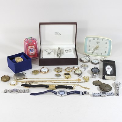 Lot 90 - A box of various watches