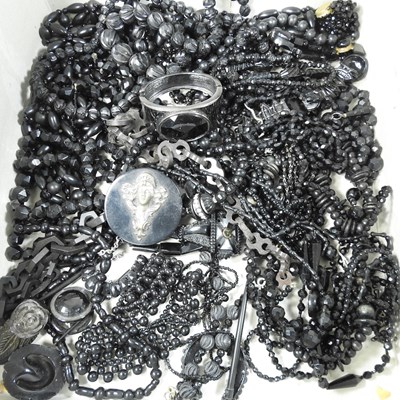 Lot 43 - A collection of jet jewellery