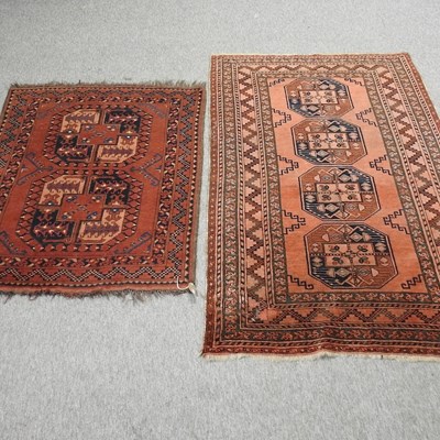 Lot 314 - A Turkish woollen rug