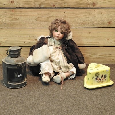 Lot 281 - A vintage Genton ship's lantern