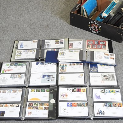 Lot 261 - A large collection of stamps