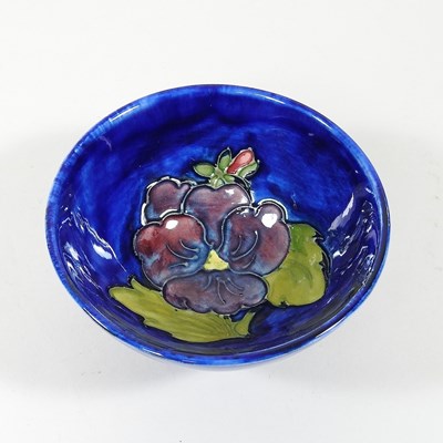 Lot 86 - A Moorcroft bowl