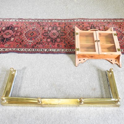 Lot 427 - A brass adjustable fender