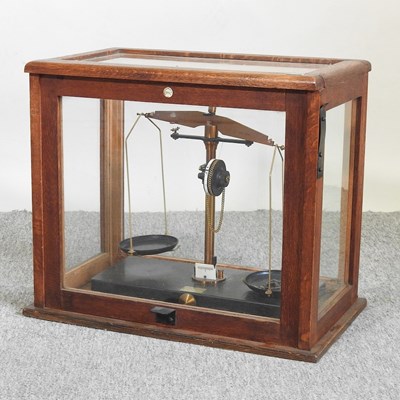 Lot 148 - A set of balance scales