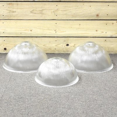 Lot 291 - A pair of Holophane style glass shades