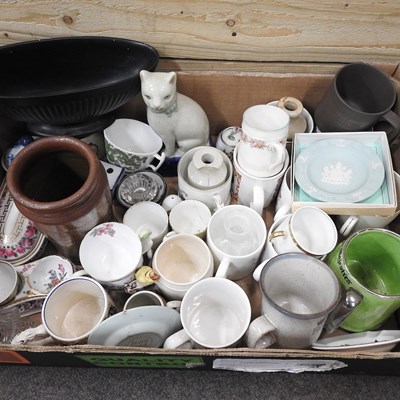 Lot 288 - A collection of china