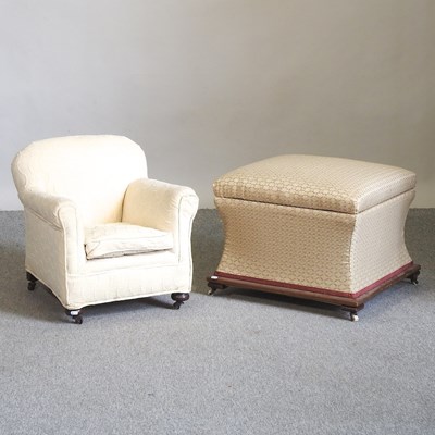 Lot 658 - An early 20th century child's armchair