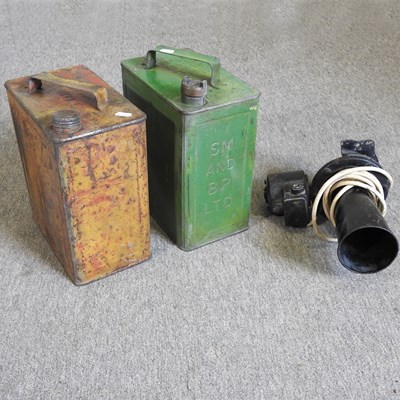 Lot 378 - A vintage electric claxon horn