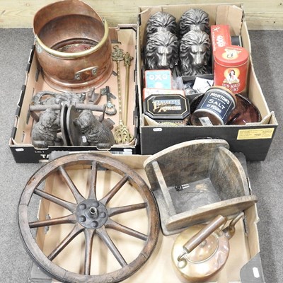 Lot 283 - A collection of metal wares