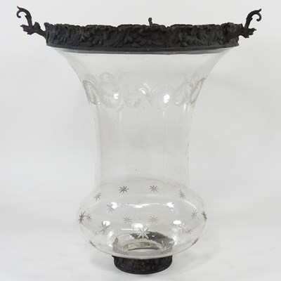 Lot 69 - A 19th century glass light shade