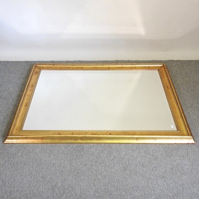 Lot 151 - A wall mirror
