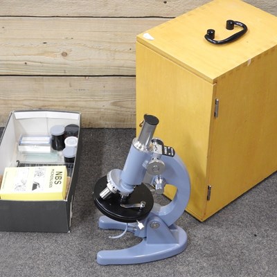 Lot 173 - A student's microscope