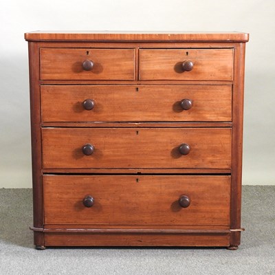 Lot 421 - A Victorian chest