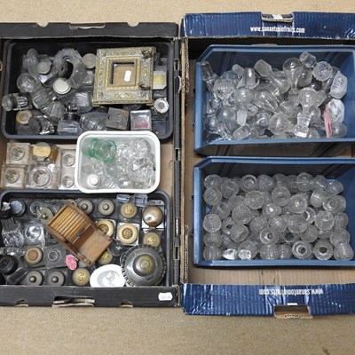 Lot 236 - A collection of inkwells